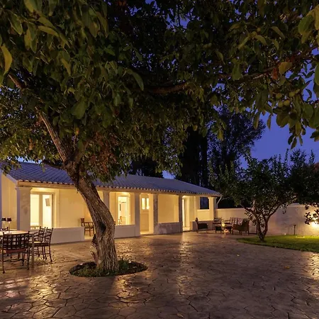 Walnut House - Peaceful Private Garden Villa Alepou Exterior photo