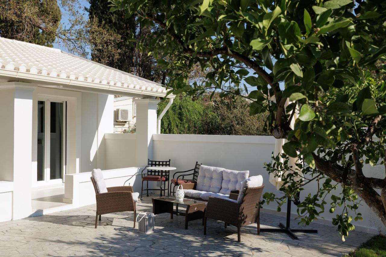 Villa Walnut House - Peaceful Private Garden Alepou